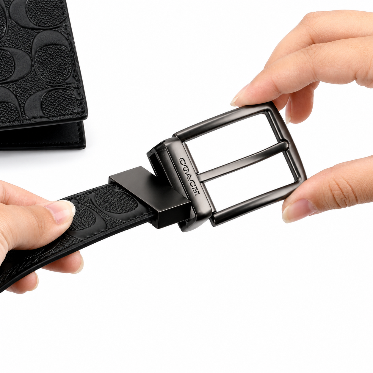 Coach Men’s Genuine Leather Wallet, Card Holder & Belt Gift Set – Black