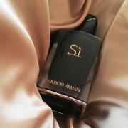 Giorgio Armani Si Black EDP